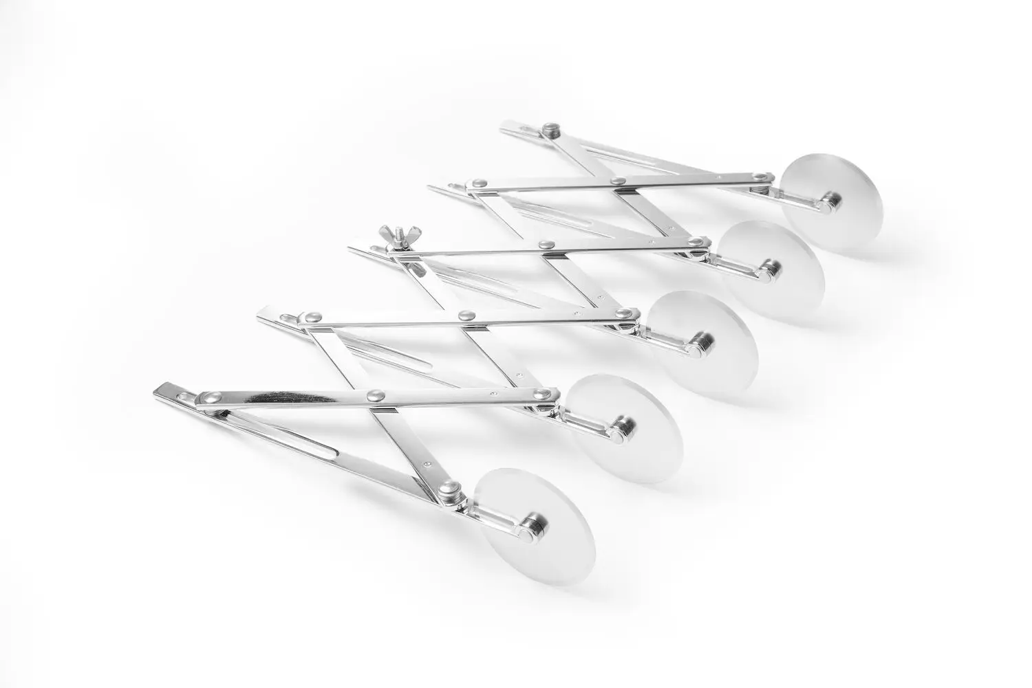 Тесторез с 5 роликами, регулируемая ширина нарезки — HENDI