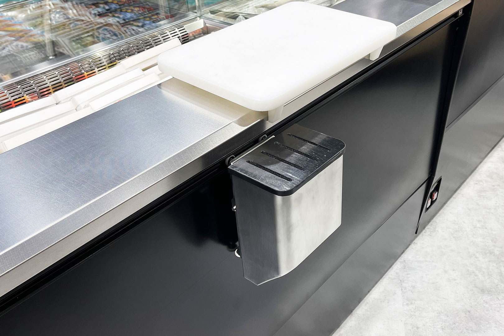 Витрина Missouri AC 120 M0 self 092-DLA - 1250