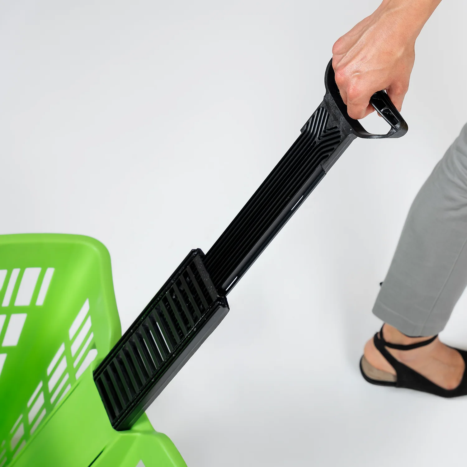 Покупательская корзина на колёсах Plastimark Speesy 45 л — Синяя (RAL 5015)