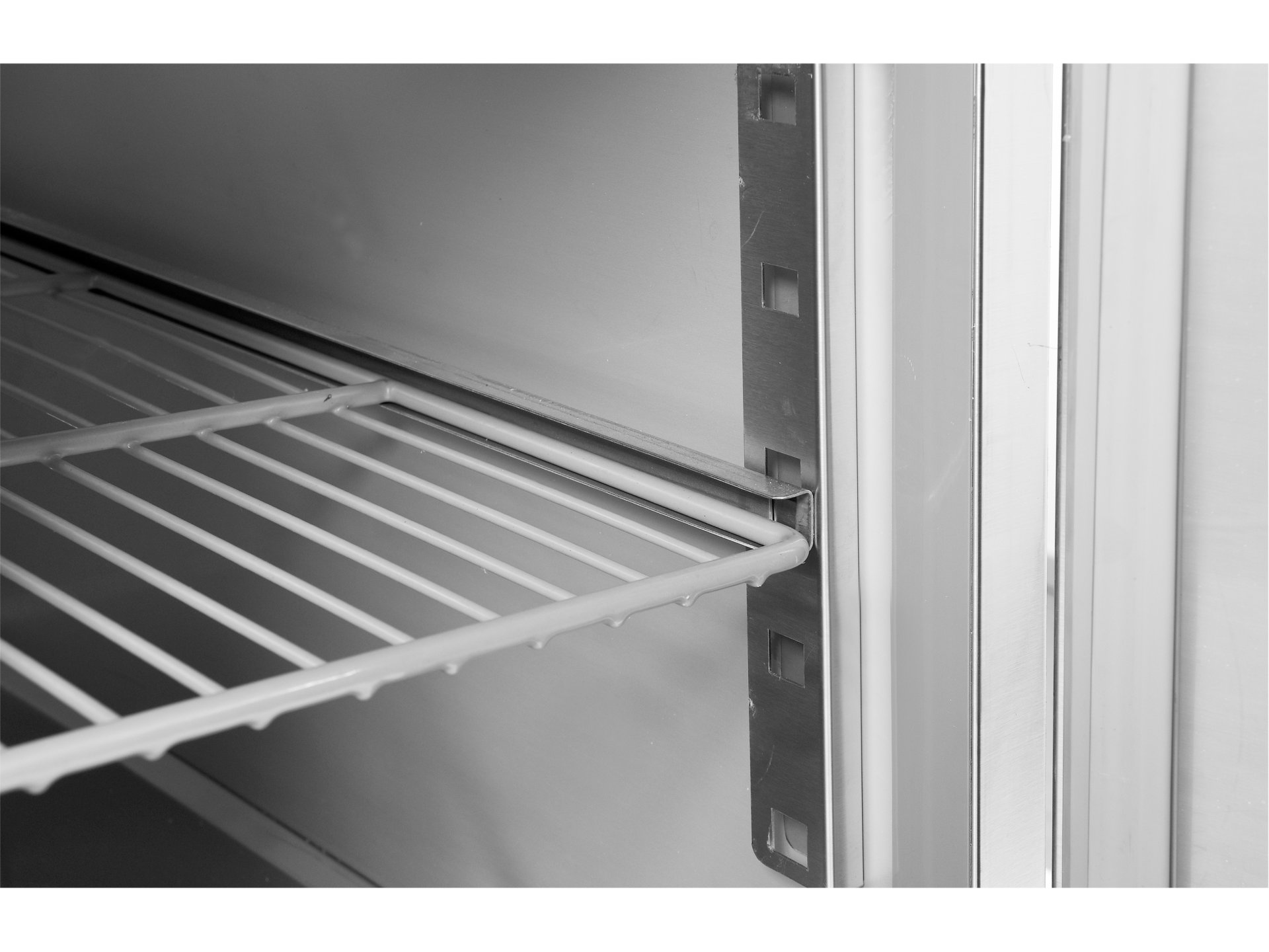 Шкаф морозильный 1300л, YATO